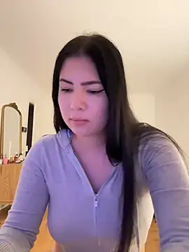 Snapshot of clairewntr chatting on 19, 1, 2025 clairewntr online show from 19, 1, 2025