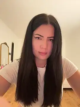 Snapshot of clairewntr chatting on 20, 1, 2025 clairewntr online show from 20, 1, 2025