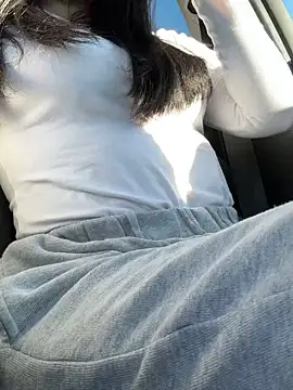 Snapshot of clairewntr chatting on 3, 3, 2025 clairewntr online show from 3, 3, 2025