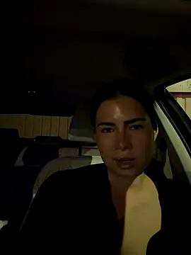 Snapshot of clairewntr chatting on 13, 10, 2025 clairewntr online show from 13, 10, 2025