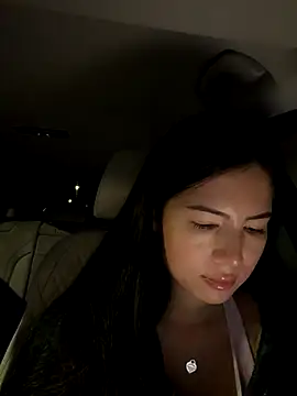 Snapshot of clairewntr chatting on 29, 10, 2025 clairewntr online show from 29, 10, 2025