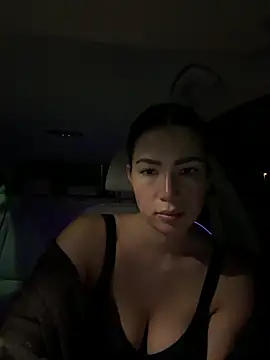 Snapshot of clairewntr chatting on 22, 12, 2025 clairewntr online show from 22, 12, 2025