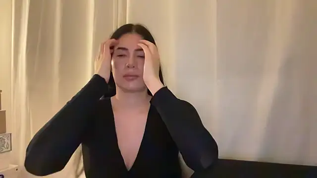 clairewntr online show from 19, 2, 2026