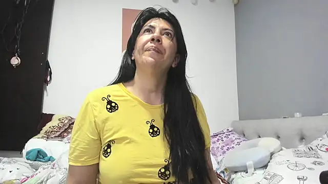 aisha latina online show from 15, 12, 2024