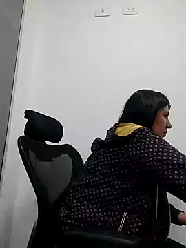 aisha latina online show from 12, 2, 2025