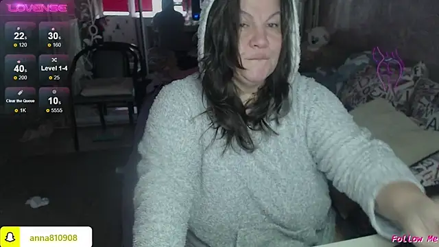 Snapshot of femme_fatale1 chatting on 14, 12, 2025 femme fatale1 online show from 14, 12, 2025