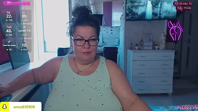 Snapshot of femme_fatale1 chatting on 18, 7, 2026 femme fatale1 online show from 18, 7, 2026