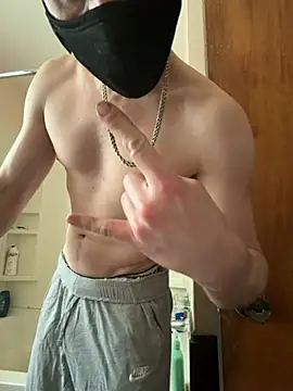 Snapshot of Cloudd_Kingg_Iceyyy chatting on 6, 5, 2026 Cloudd Kingg Iceyyy online show from 6, 5, 2026