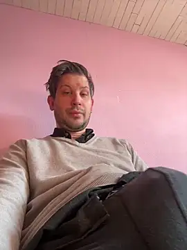 Snapshot of Taxidriver1988 chatting on 17, 2, 2025 Taxidriver1988 online show from 17, 2, 2025