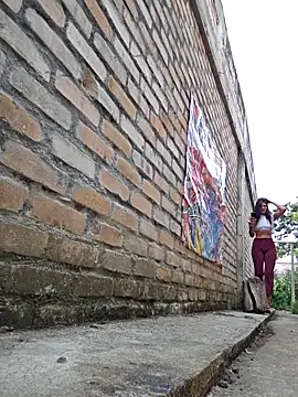 Snapshot of Yuky_ta chatting on 16, 9, 2025 Yuky ta online show from 16, 9, 2025