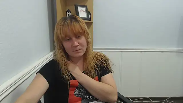 Snapshot of JosieJun_ chatting on 9, 7, 2026 JosieJun online show from 9, 7, 2026