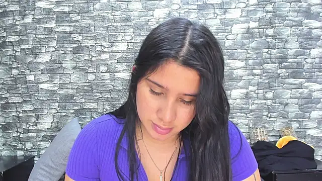 Snapshot of MiaCelestte chatting on 12, 3, 2025 MiaCelestte online show from 12, 3, 2025