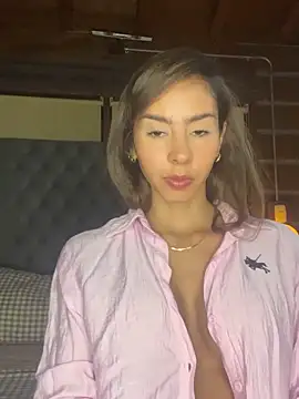 Snapshot of RouseColins chatting on 2, 2, 2025 RouseColins online show from 2, 2, 2025