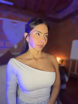 RouseColins online show from 14, 4, 2026