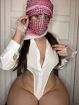 Snapshot of arabiaAna chatting on 16, 9, 2025 arabiaAna online show from 16, 9, 2025