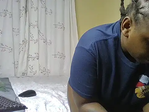 Snapshot of Pink_pussy_- chatting on 23, 4, 2026 Pink pussy - online show from 23, 4, 2026