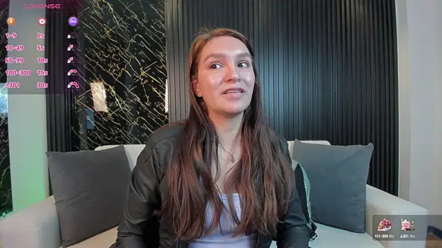 miataylorr1 online show from 16, 12, 2024