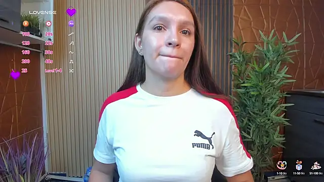 miataylorr1 online show from 19, 2, 2025