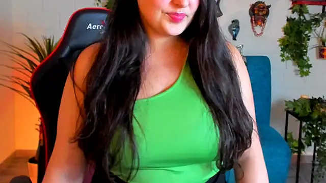 Snapshot of CeceliaJohnson chatting on 25, 2, 2025 CeceliaJohnson online show from 25, 2, 2025