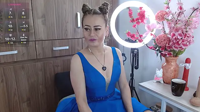 Snapshot of magenta_maturr chatting on 10, 11, 2025 magenta maturr online show from 10, 11, 2025