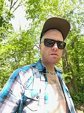 Snapshot of Mackwood89 chatting on 10, 5, 2026 Mackwood89 online show from 10, 5, 2026
