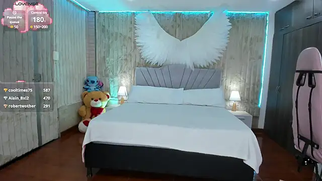 Snapshot of floryn_susana chatting on 24, 1, 2025 floryn susana online show from 24, 1, 2025