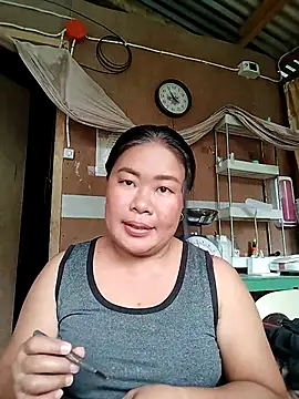 Snapshot of lickmepussy21 chatting on 14, 9, 2025 lickmepussy21 online show from 14, 9, 2025