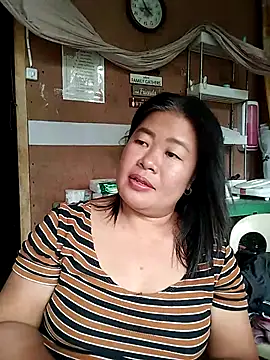 Snapshot of lickmepussy21 chatting on 15, 9, 2025 lickmepussy21 online show from 15, 9, 2025