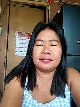Snapshot of lickmepussy21 chatting on 2, 5, 2026 lickmepussy21 online show from 2, 5, 2026