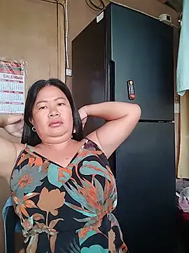 Snapshot of lickmepussy21 chatting on 21, 5, 2026 lickmepussy21 online show from 21, 5, 2026