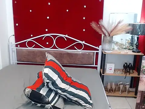 urcumgirl kendall online show from 8, 2, 2025