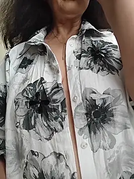 Susannemilf online show from 19, 10, 2025