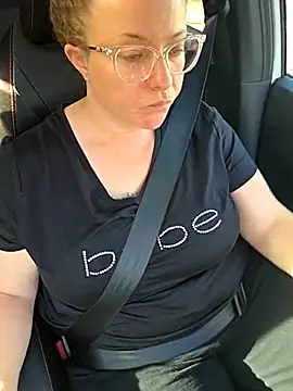 julimonroe online show from 20, 3, 2025