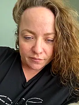 julimonroe online show from 23, 2, 2026