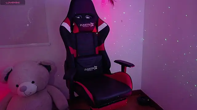 Lia Tinez online show from 24, 11, 2025