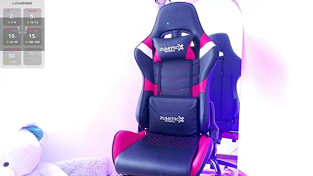 Lia Tinez online show from 6, 2, 2026