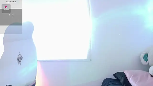 Snapshot of Lia_Tinez chatting on 1, 5, 2026 Lia Tinez online show from 1, 5, 2026