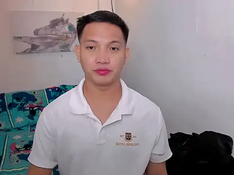 Snapshot of xSebastian19 chatting on 18, 12, 2025 xSebastian19 online show from 18, 12, 2025