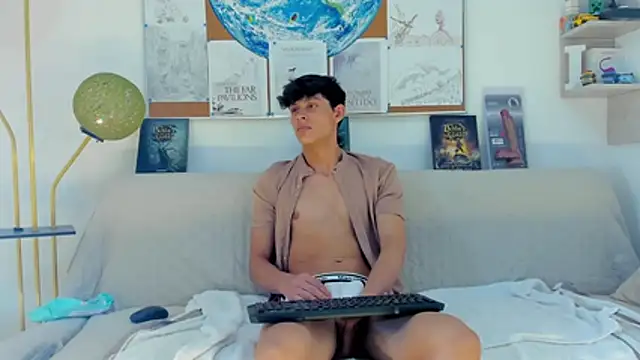 logan thomas online show from 3, 2, 2026