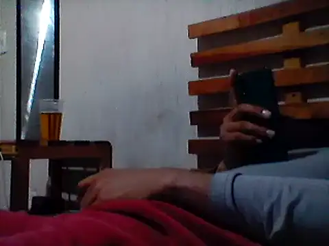 Snapshot of Chiquitopapa69 chatting on 7, 2, 2025 Chiquitopapa69 online show from 7, 2, 2025