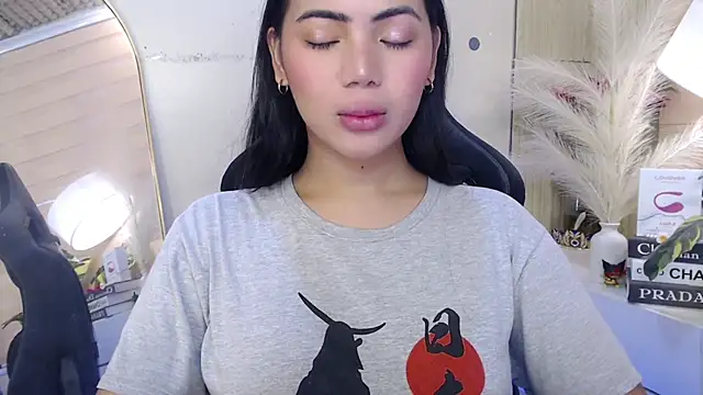 Martha pookerxxx online show from 4, 12, 2025