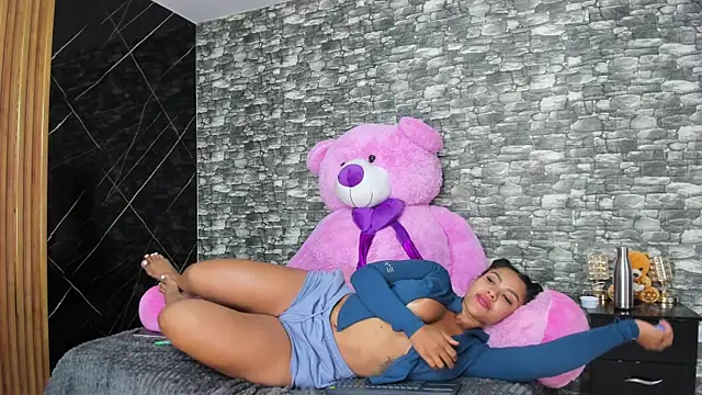 HeidyWillss online show from 19, 2, 2025