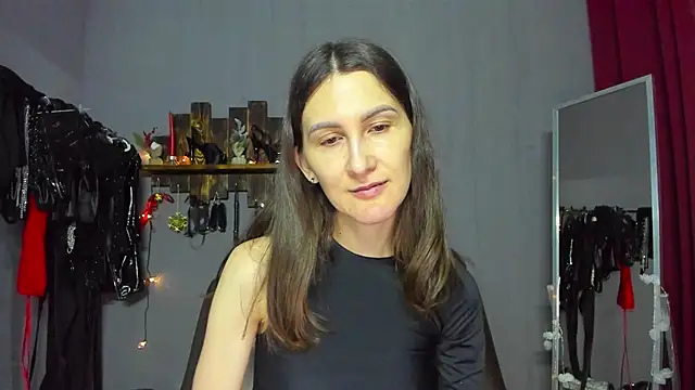 Snapshot of Mistress_Pamela chatting on 25, 12, 2024 Mistress Pamela online show from 25, 12, 2024