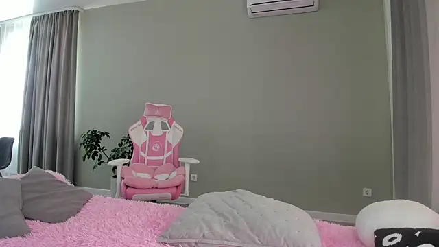 JenniferQueen11 online show from 21, 9, 2025