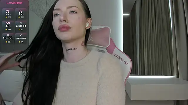 Snapshot of JenniferQueen11 chatting on 28, 5, 2026 JenniferQueen11 online show from 28, 5, 2026