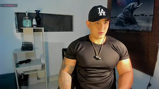 Colton Massif online show from 30, 12, 2024