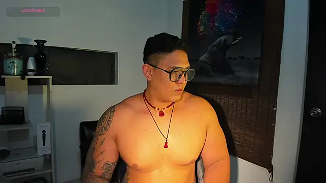 Colton Massif online show from 10, 1, 2025