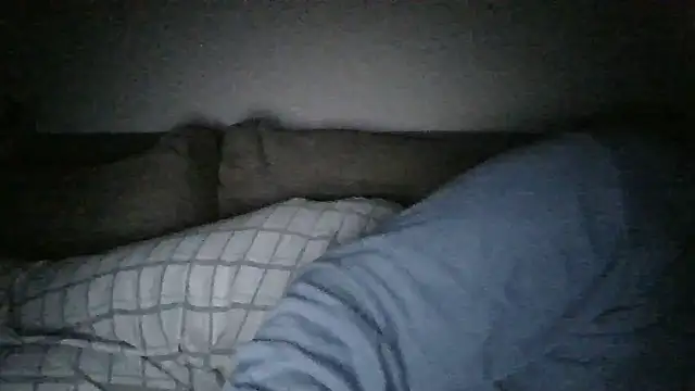 Snapshot of Anderrust chatting on 4, 3, 2025 Anderrust online show from 4, 3, 2025