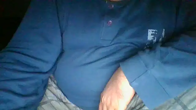 Snapshot of Anderrust chatting on 7, 3, 2025 Anderrust online show from 7, 3, 2025