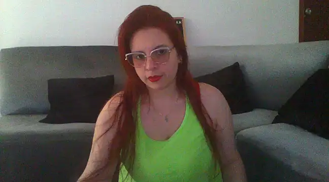 lorenitabella online show from 15, 3, 2025